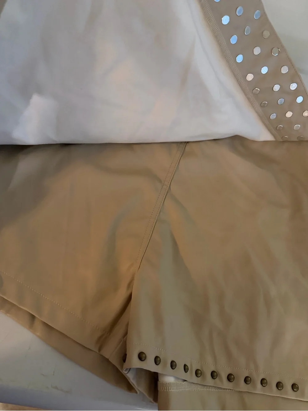 Entro Cream Beige Faux Leather Studded Wrap Skort High Waist Mini Shorts Size L